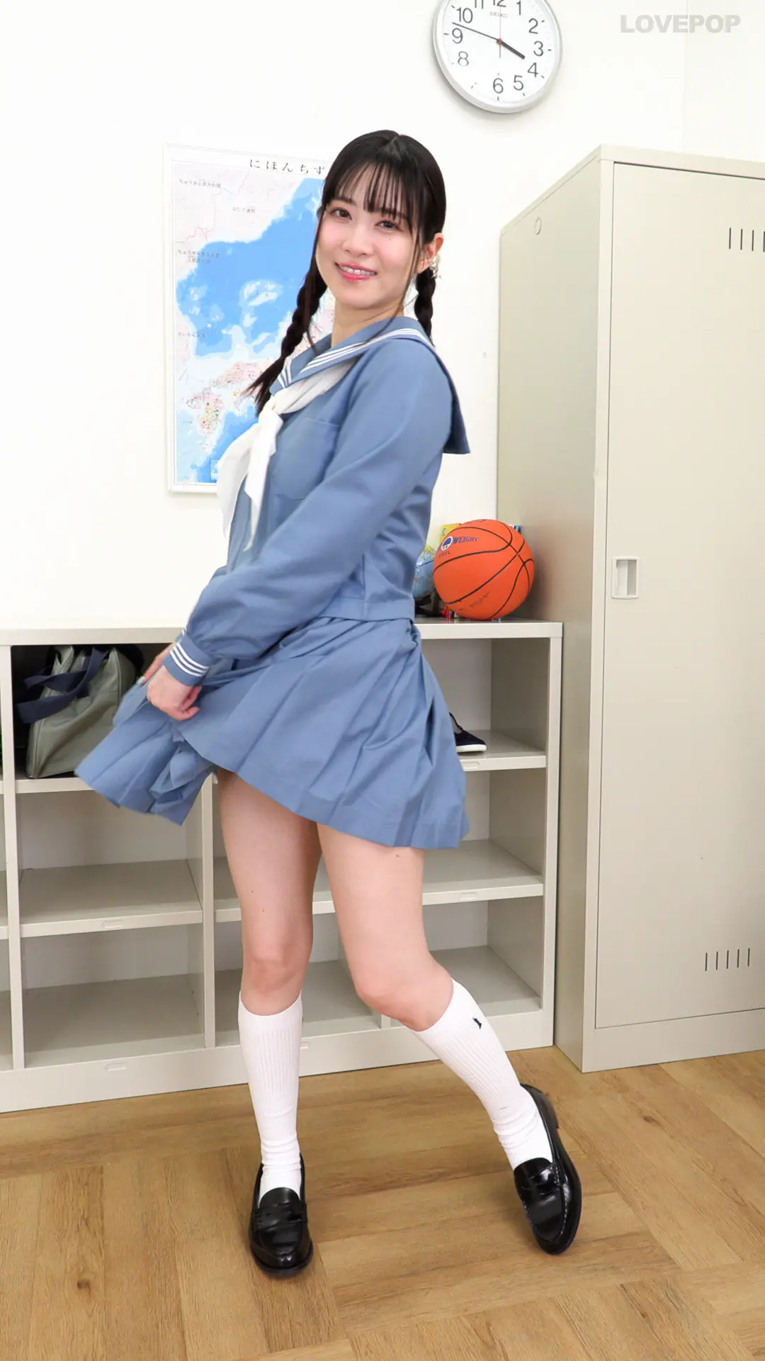 白岩冬萌 ショート動画