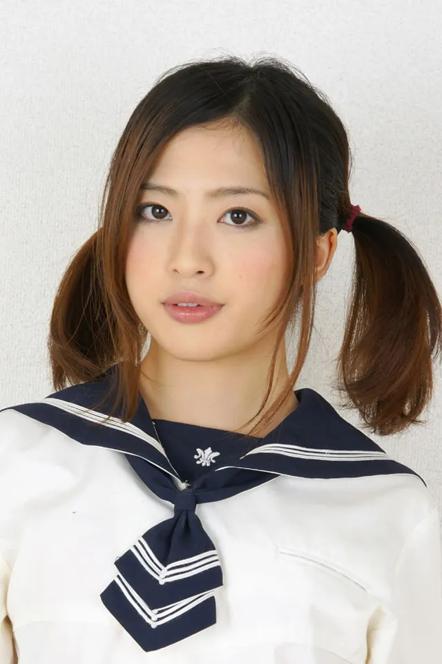 葵さくら