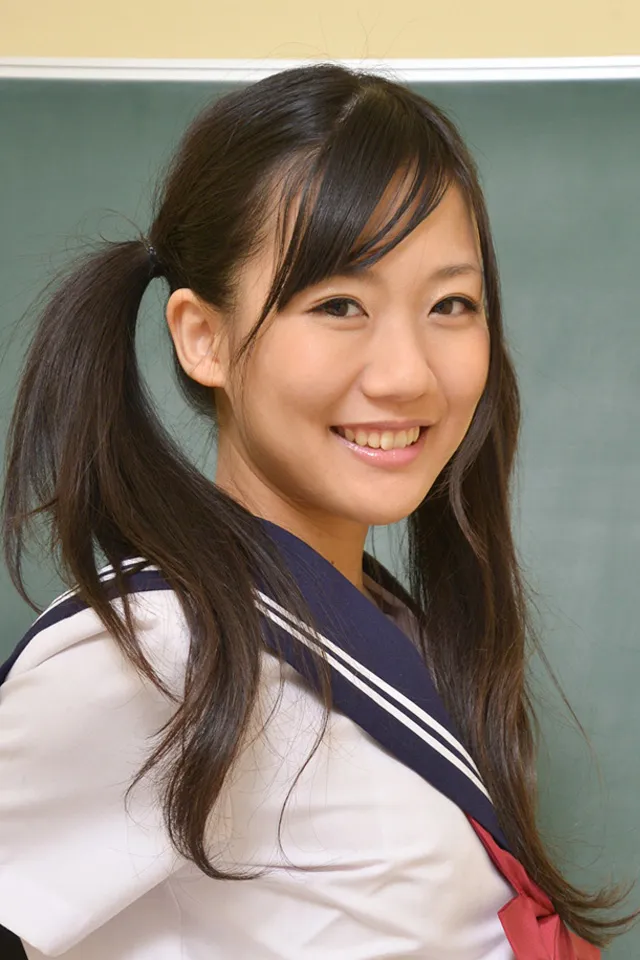 彩華れん