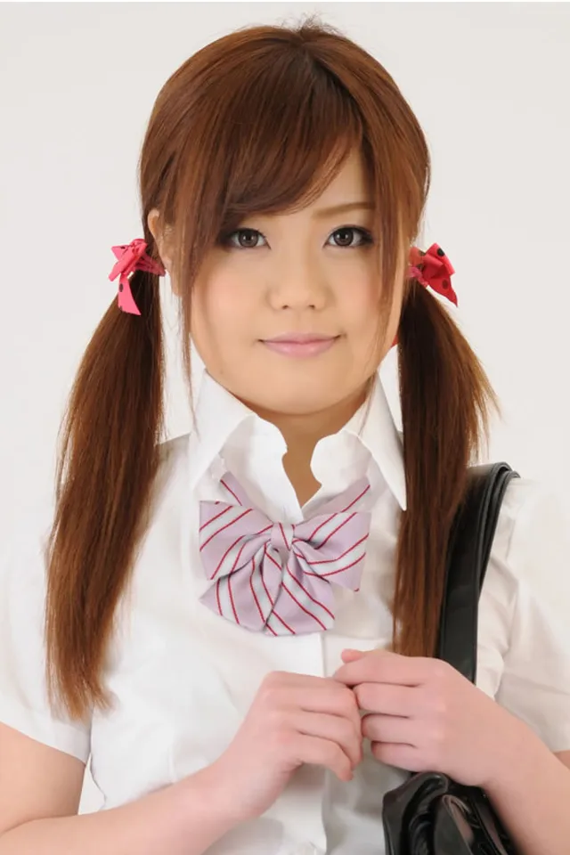 藤野ルミ