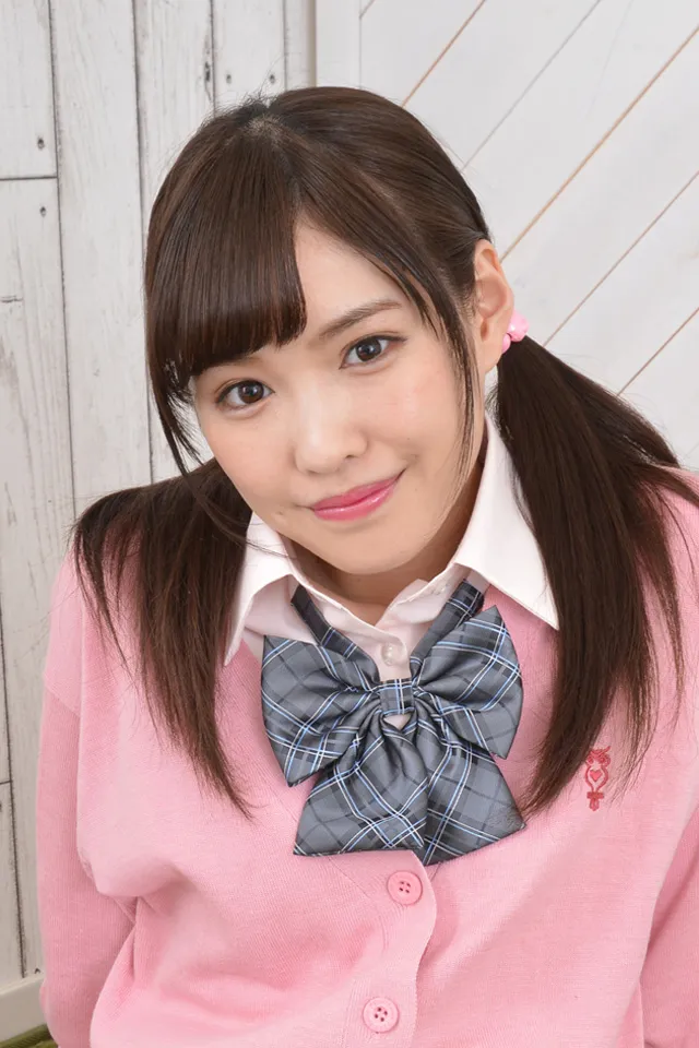 橋本ありな