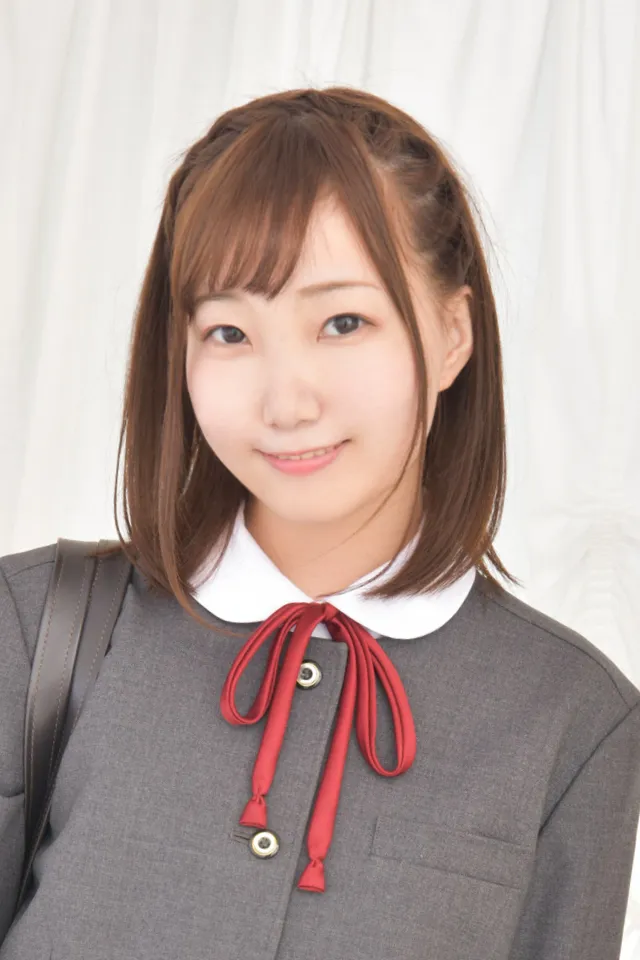 桐嶋あみな