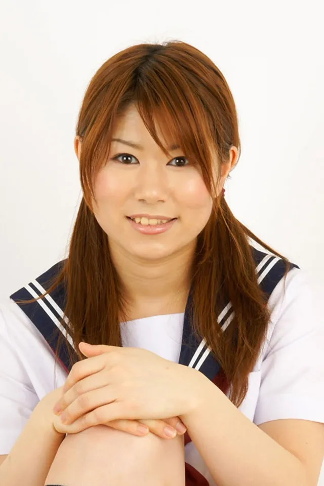 美里まり