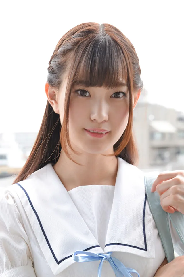 美谷朱里