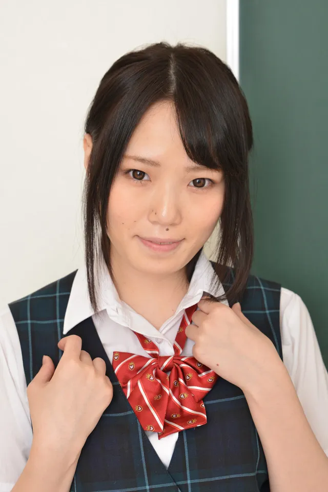 七緒ゆづき