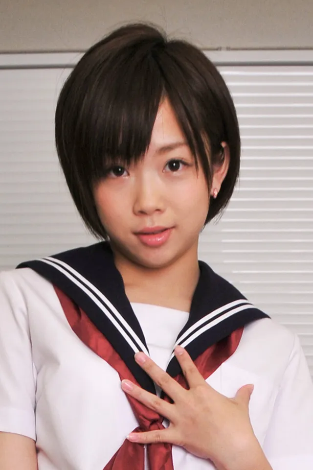 紗倉まな