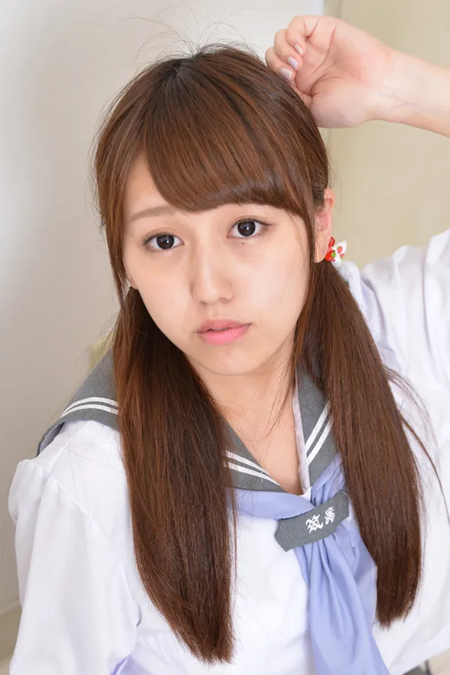 里美まゆ