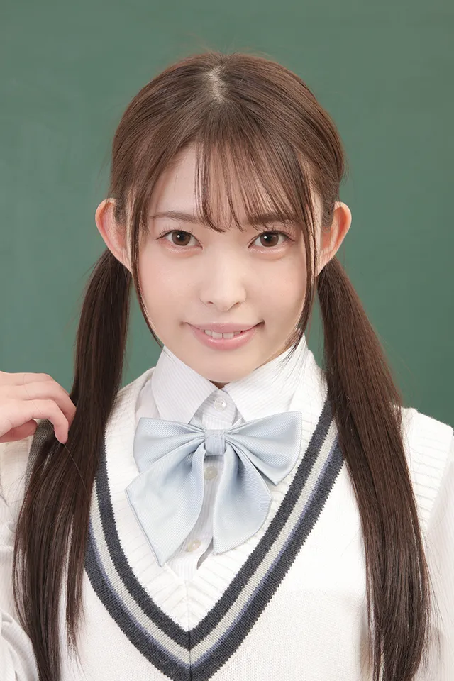 瀬戸ひなこ