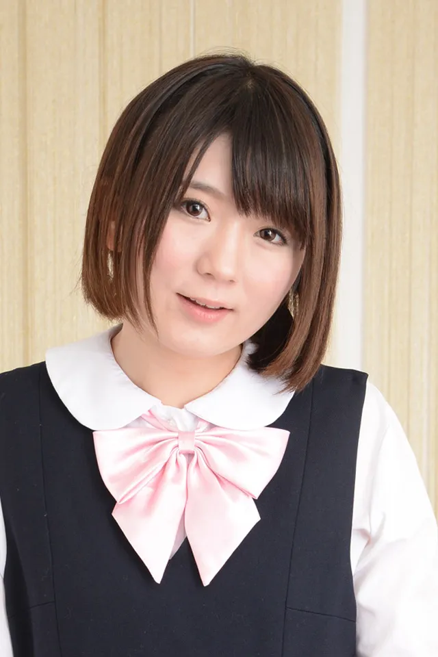 篠崎みお