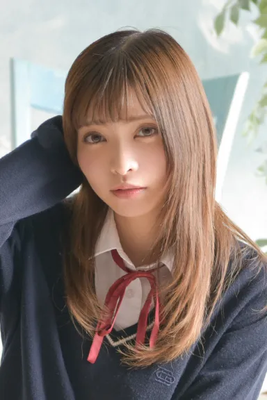 白井仁萌