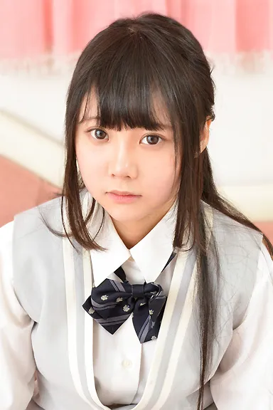 玉響桃乃