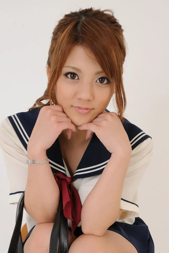 月野りさ