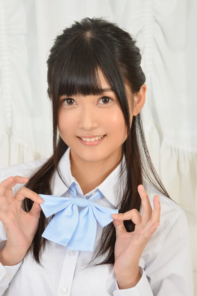 山井すず