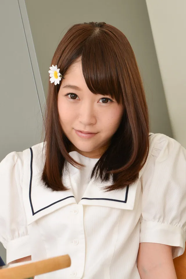裕木まゆ