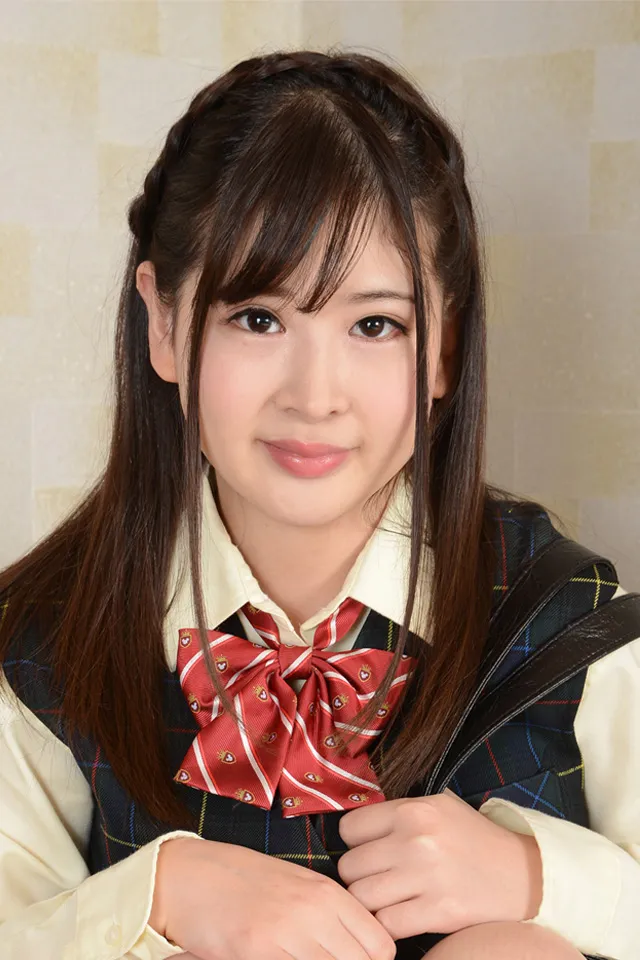 柚奈れい